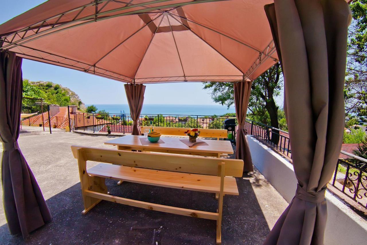 Guest House Stefan Balchik Bagian luar foto